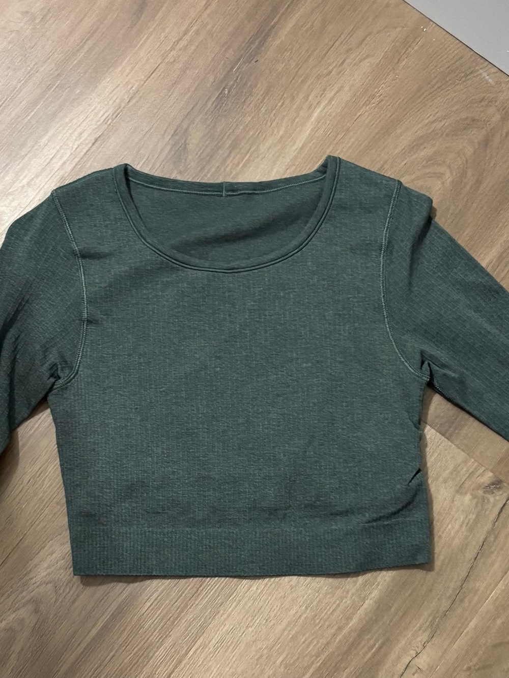 Lululemon Spruce Green Ribbed Long Sleeve Crop Top